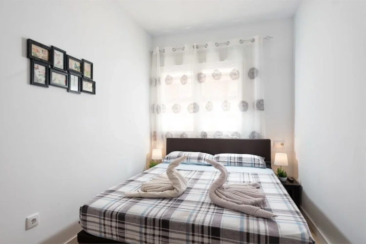 3 Bedrooms Apartment