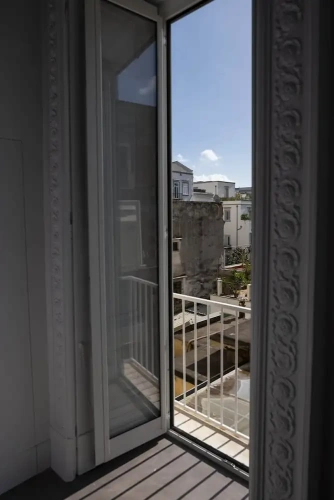 Classic Double room with balcony and with city view