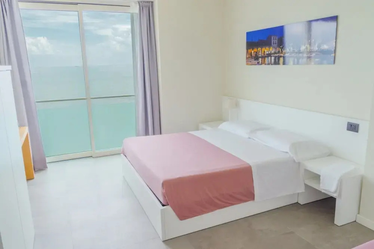 Garda Rooms