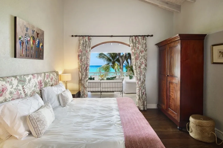 3 Bedrooms Cottage