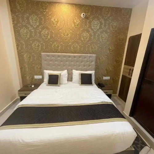 Goroomgo Glance Inn Patna