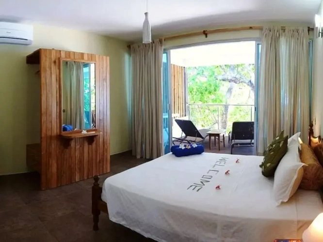 Superior Triple room
