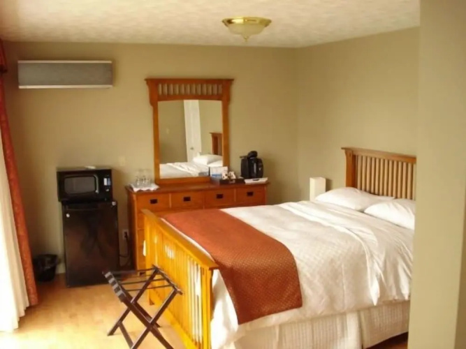 Grey Rose Suites
