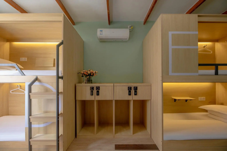 Cloudland International Youth Hostel