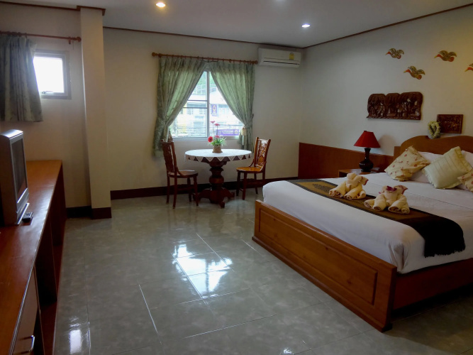 Ngamta Hotel