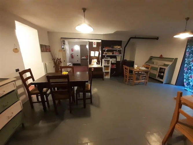 1 Bedroom Economy Double room with garden view