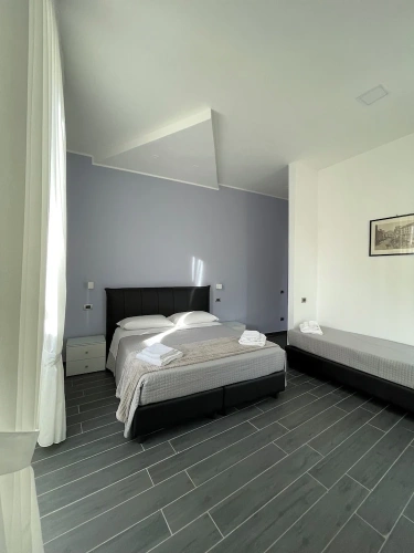 Standard Triple room with balcony and with city view