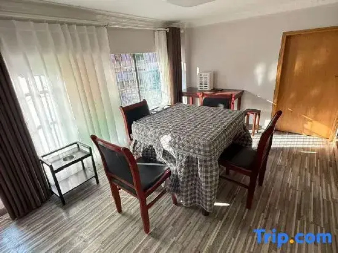 Dunxun Hotel