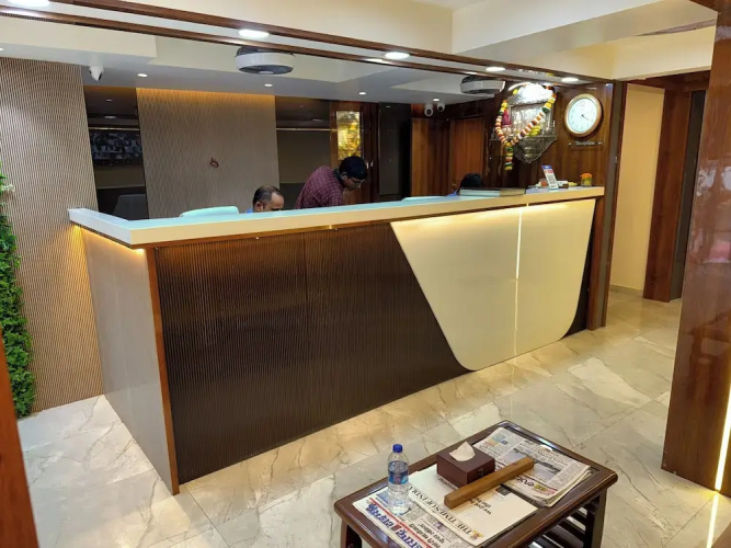 Hotel Ratna Paradise