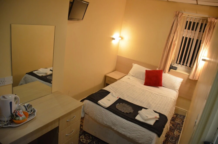 Dukeries Hotel