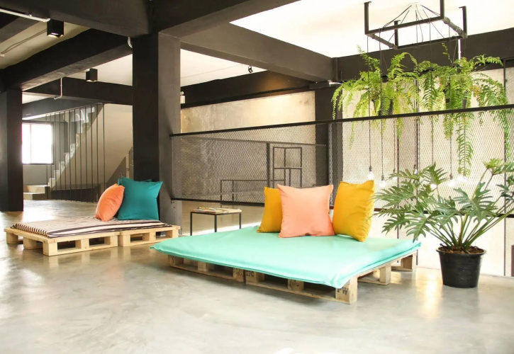 Coincidence Hub and Hostel(คอยน์ซิเดนซ์ ฮับ แอนด์ โฮสเทล)