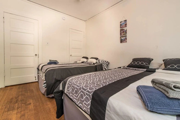 Charming 2bed House in Koreatown