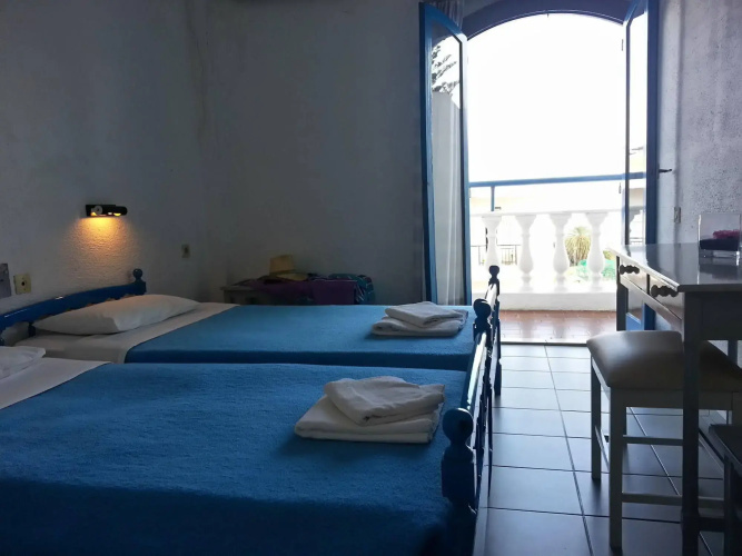 Iro Hotel