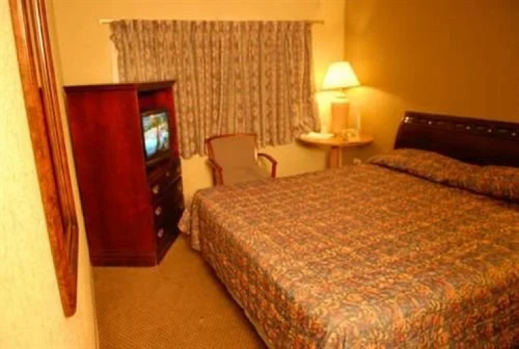 Midway Inn