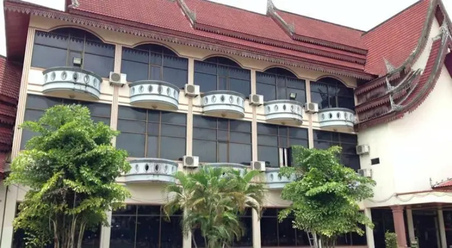 Paksan Hotel