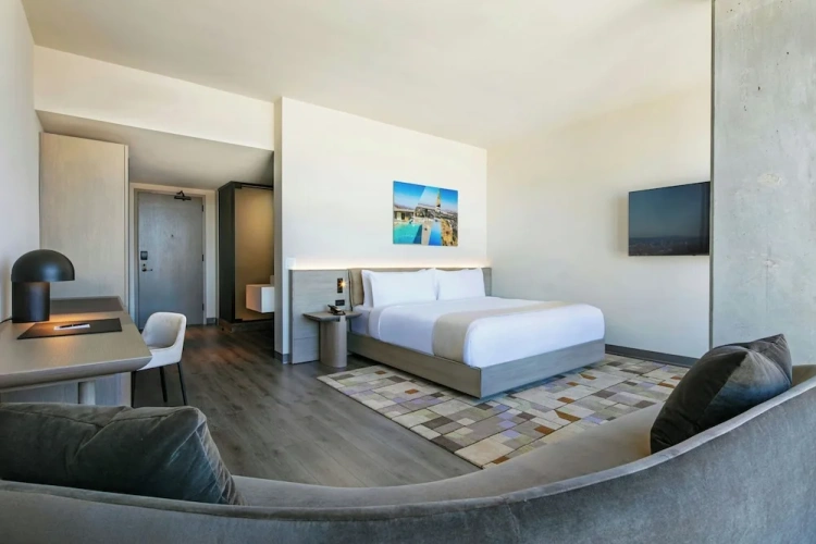 Double Studio Suite City View