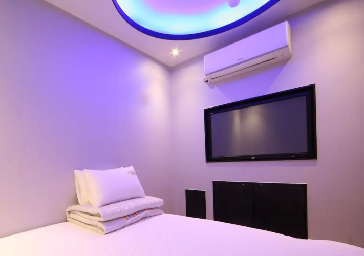 2Heaven Hotel