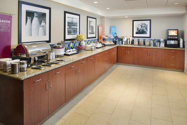 Hampton Inn & Suites Lancaster photo 29