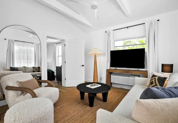 Luxury Suite