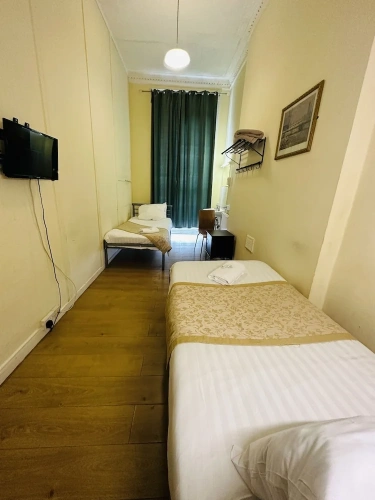 Economy Twin room