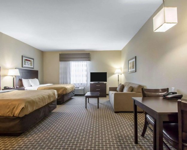 MainStay Suites Meridian - Bonita Lakes