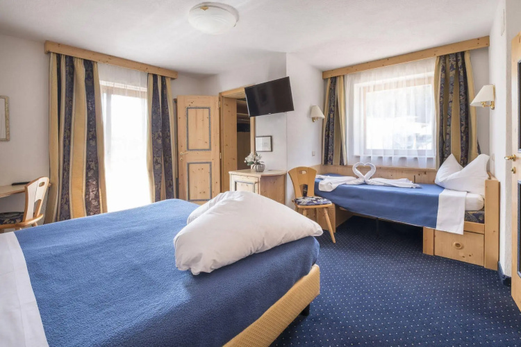 Hotel Serena