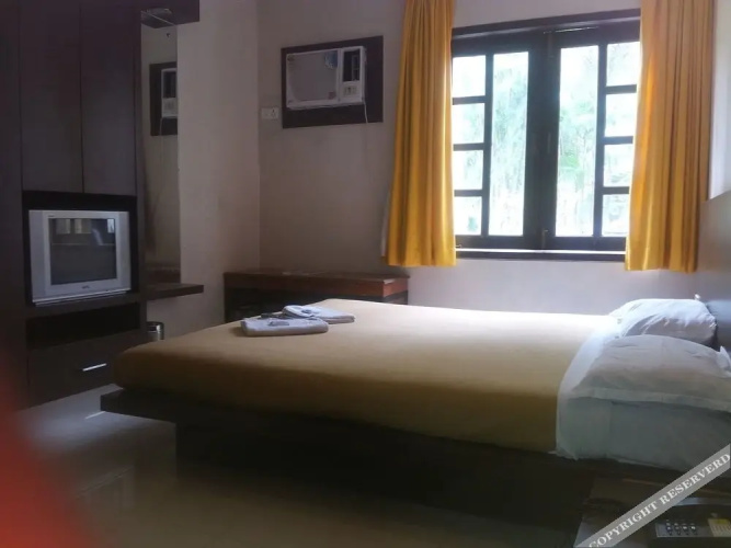 Silver Sands Beach Resort
