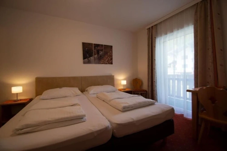Deluxe Double room with mountain view