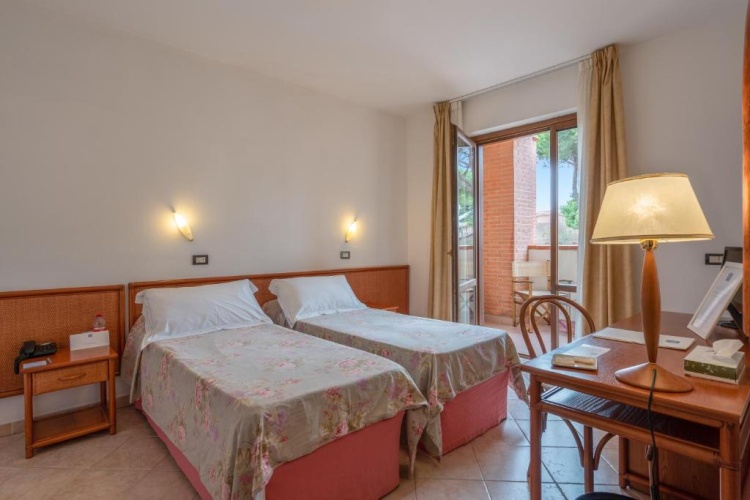 Superior Twin room
