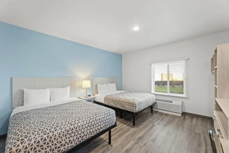 Quadruple Suite