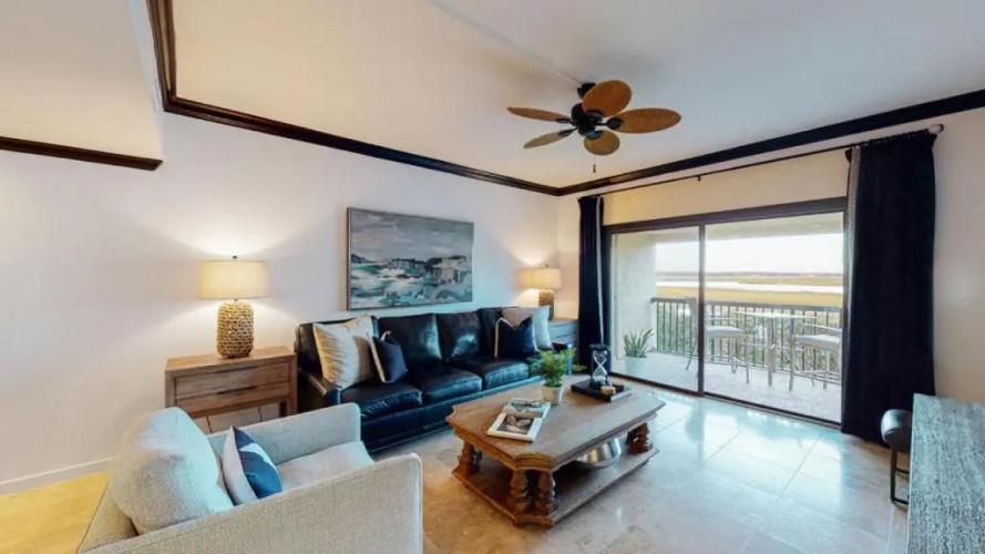 240 Captains Quarters