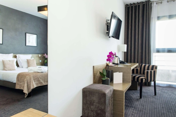 Guest rooms