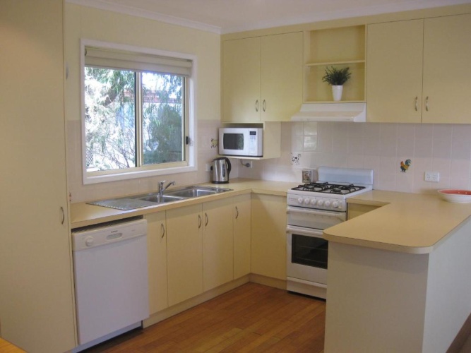 2 Bedrooms Cottage