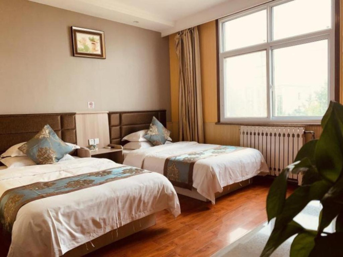 Jining Sishui Green Tree Business Hotel
