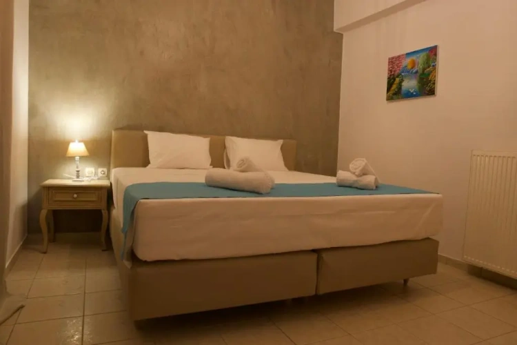 3 Bedrooms Apartment