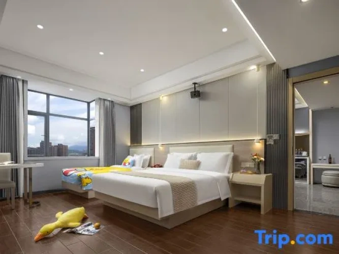 Luxury Family Suite