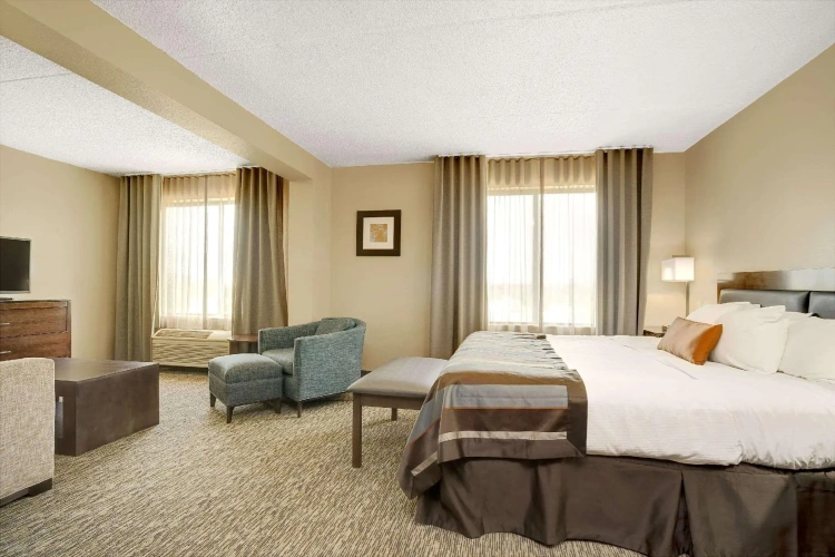 Deluxe Double Suite
