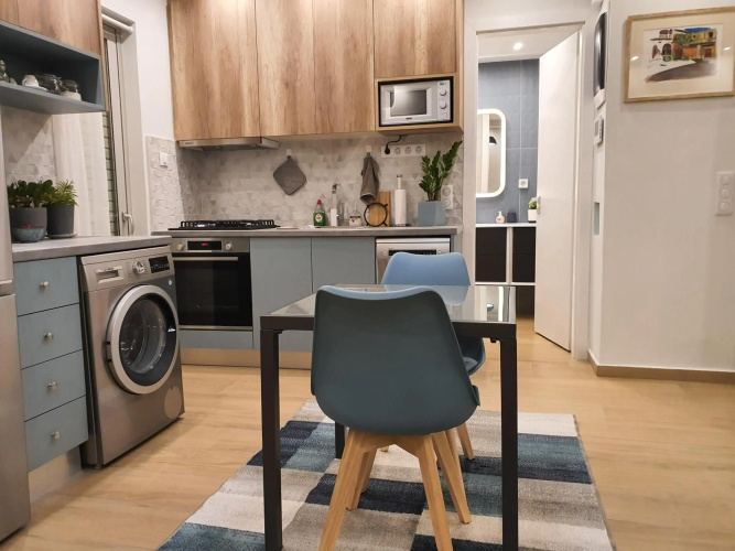 Tony's suite with parking