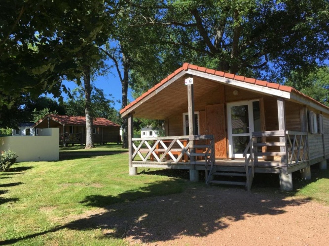 2 Bedrooms Chalet