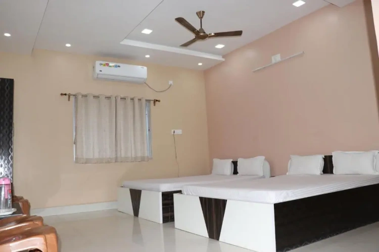 Deluxe Quadruple room