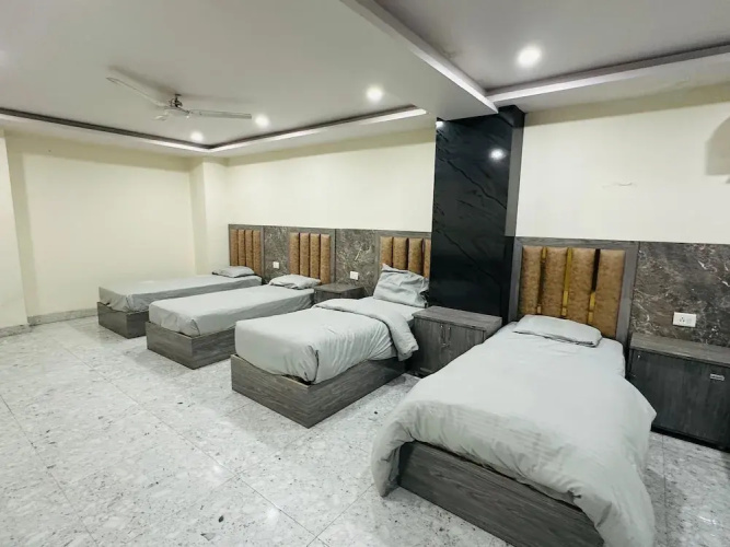 Hotel M K Grand
