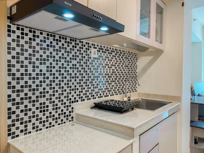 Restful And Chic 2Br At Meikarta Apartment