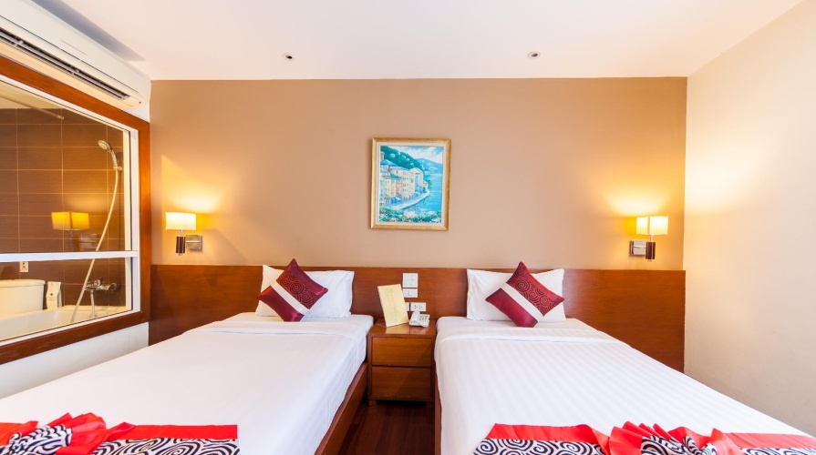 Deluxe Twin room
