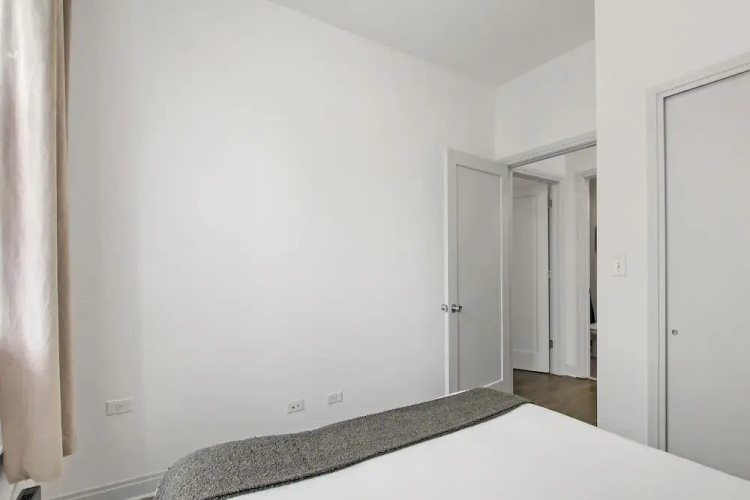 2BR Haven - Del Prado 1013