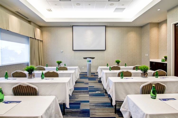 Holiday Inn Express & Suites Toronto - Markham photo 28