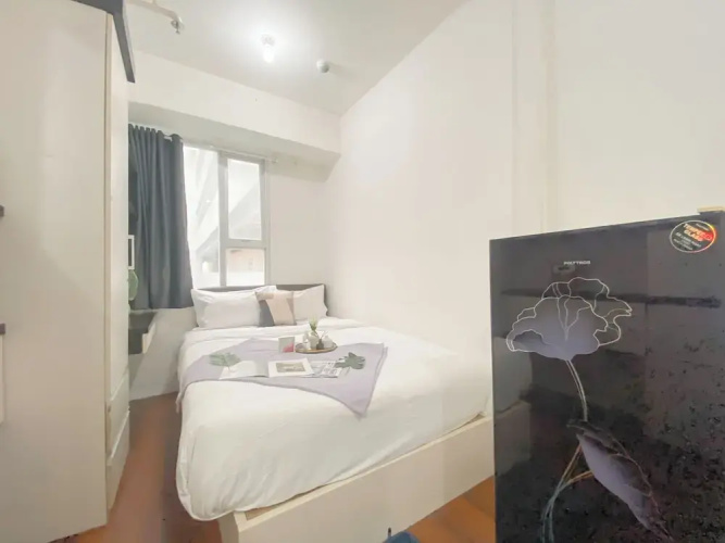 Stategic Studio Apartment at Menteng Square
