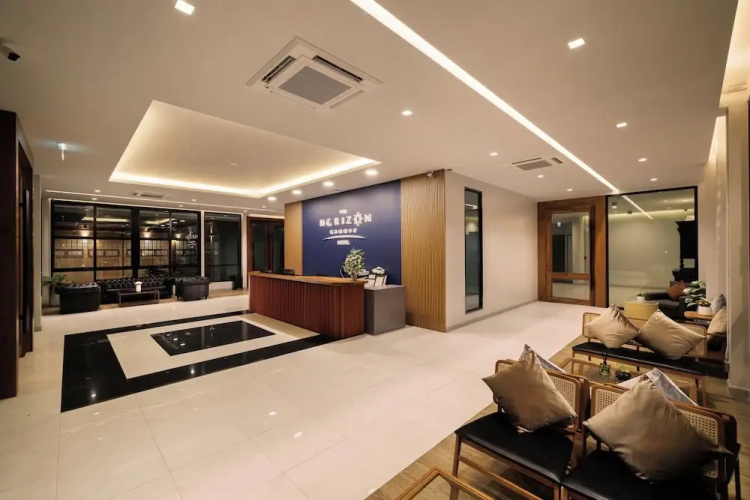 The Horizon Groove Hotel