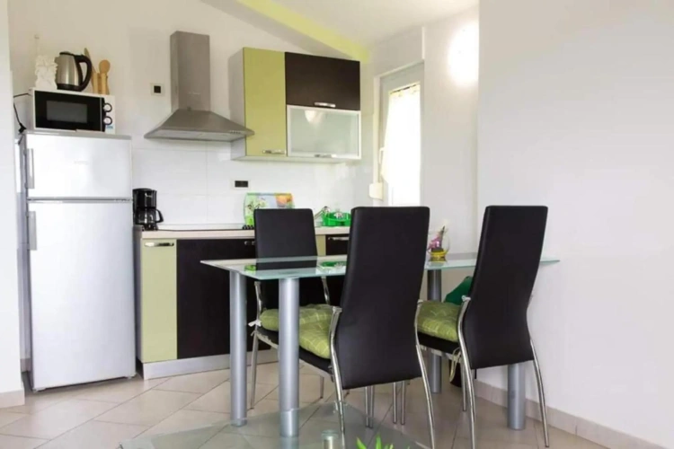 1 Bedroom Apartment with balcony