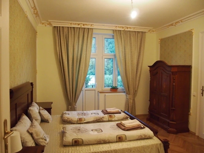 2 Bedrooms Apartment with balcony and with mountain view