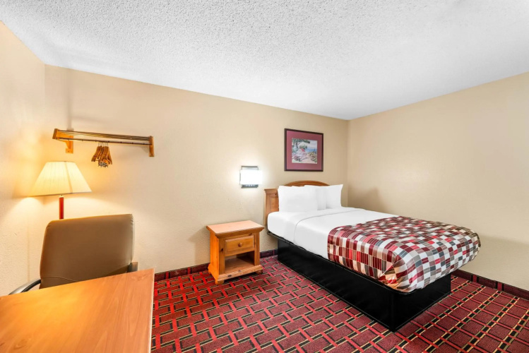 Americas Best Value Inn Decatur, IL